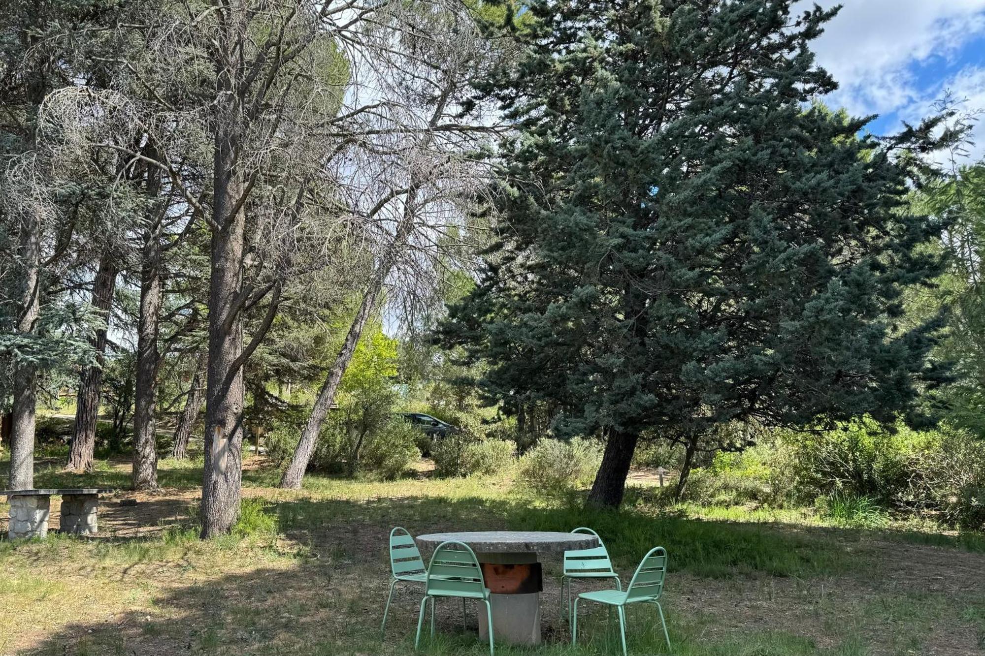 Chambre Tropicale Au Domaine De L'Aven Villeneuve-Minervois Εξωτερικό φωτογραφία